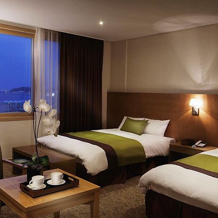 Y Ocean Hotel Yeosu Zewnętrze zdjęcie