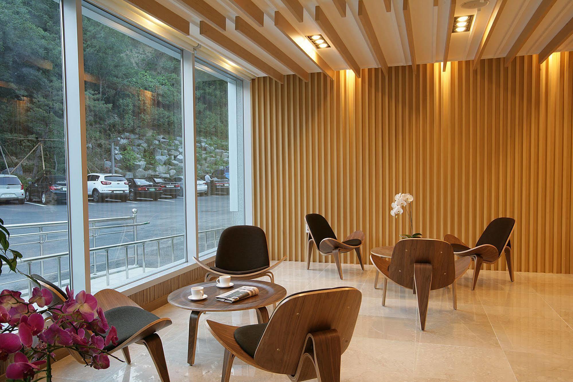 Y Ocean Hotel Yeosu Zewnętrze zdjęcie