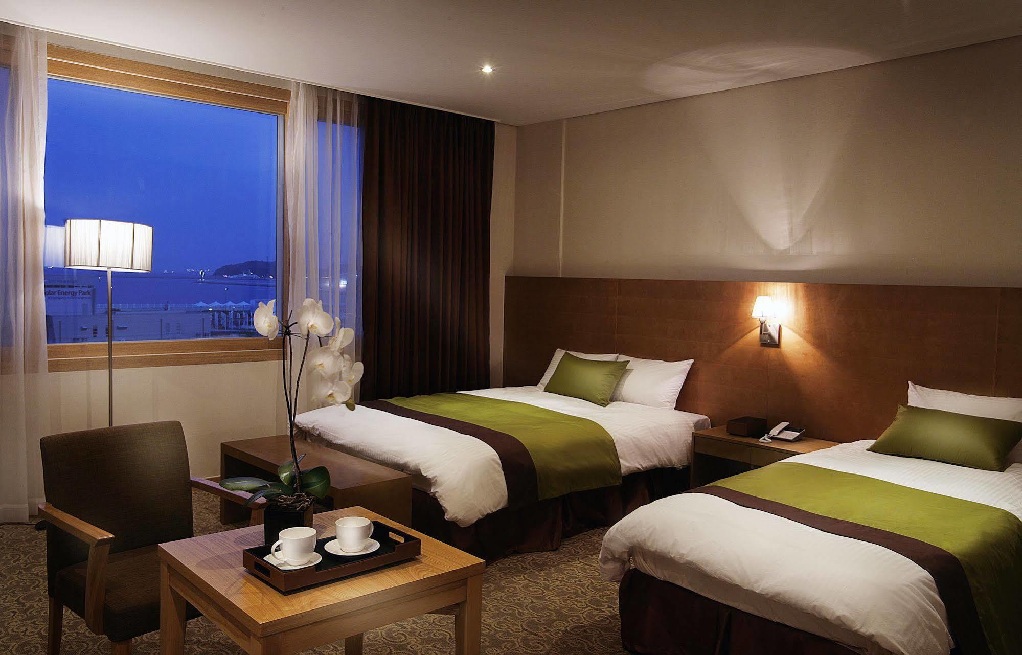 Y Ocean Hotel Yeosu Zewnętrze zdjęcie