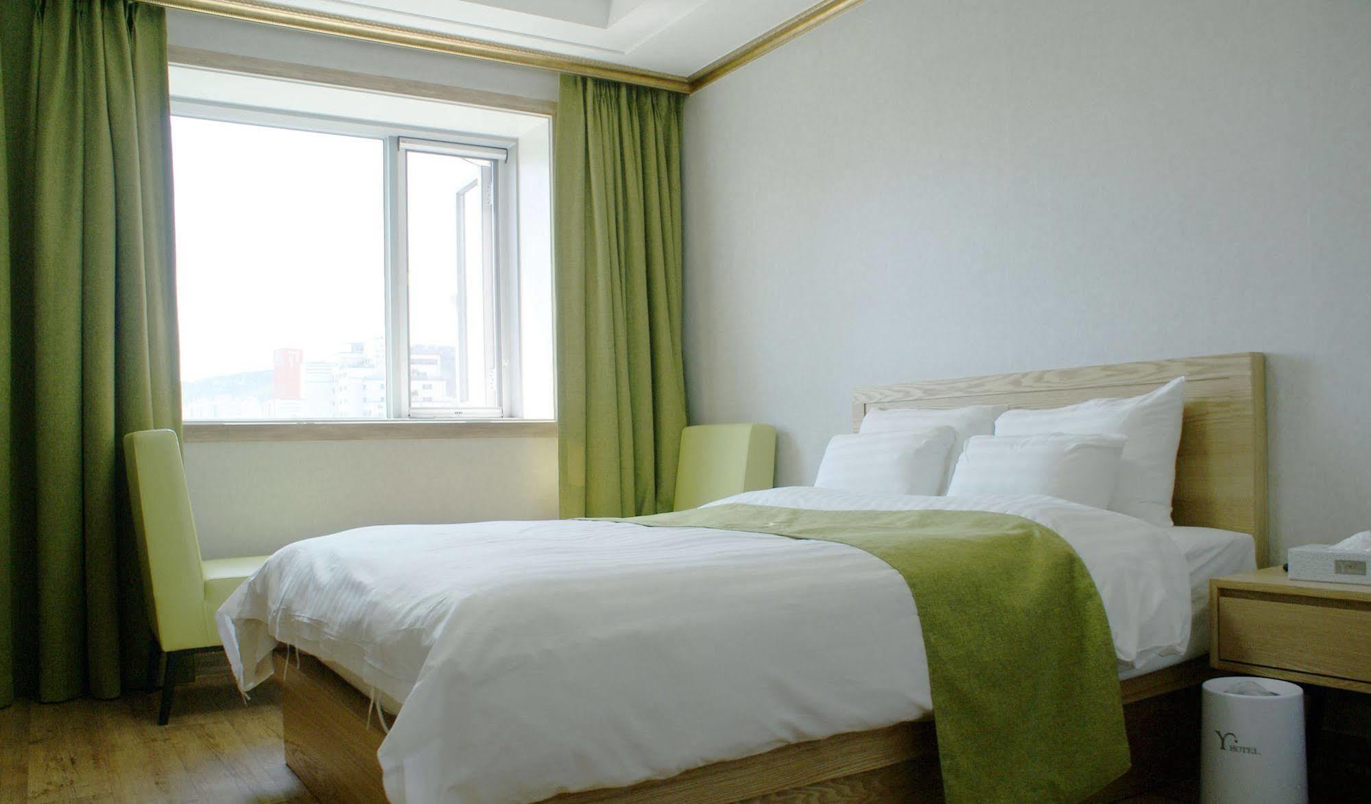 Y Ocean Hotel Yeosu Zewnętrze zdjęcie